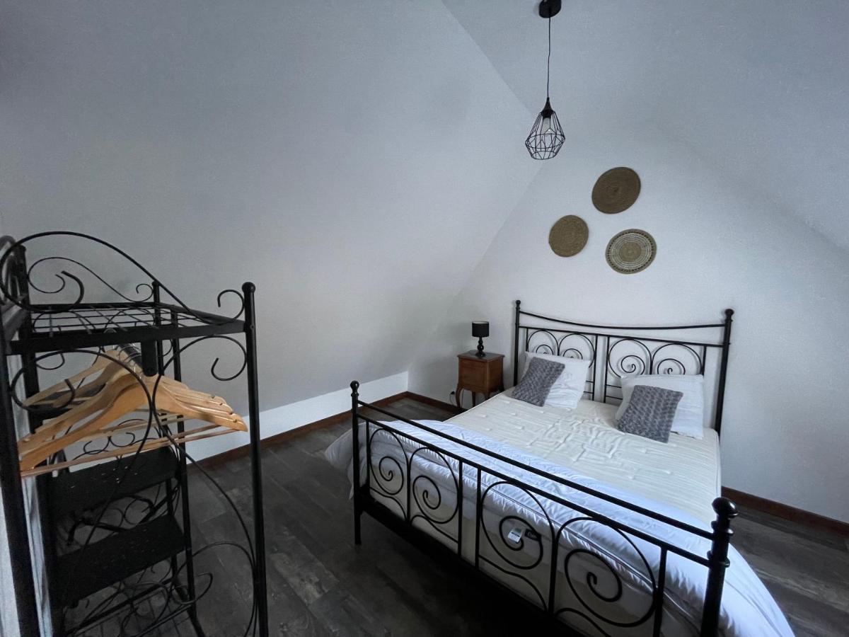 Gite Manoir Les Camps Greslins Questrecques Exterior photo